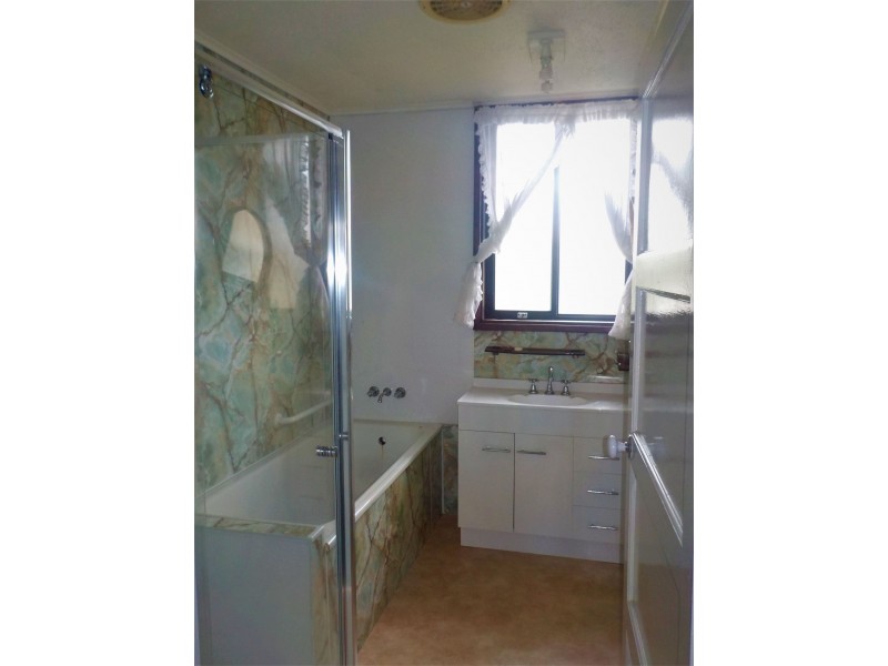 27 Retford Street, Newborough VIC 3825