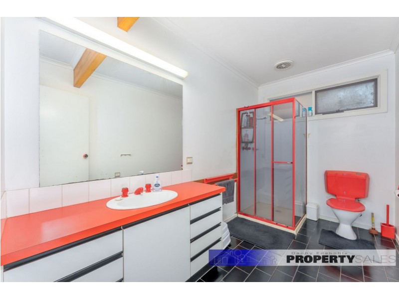 37 Haunted Hills Road, Newborough VIC 3825