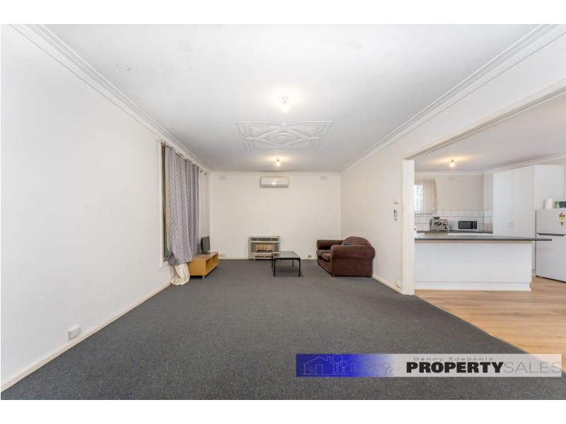 15 Austin Avenue, Moe VIC 3825