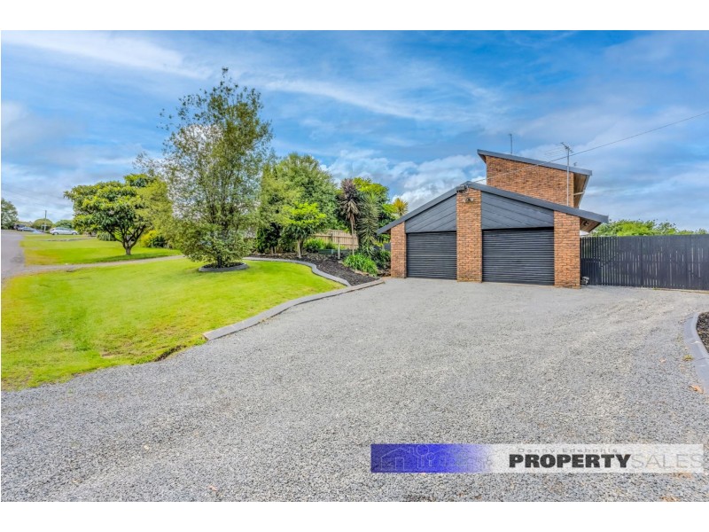 25 Cemetery Road, Moe VIC 3825