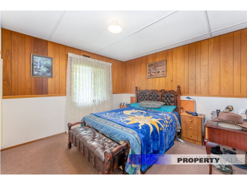 33 St Phillack Crescent, Rawson VIC 3825