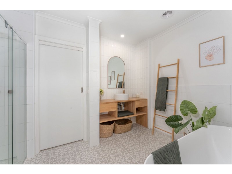 57 Haunted Hills Road, Newborough VIC 3825