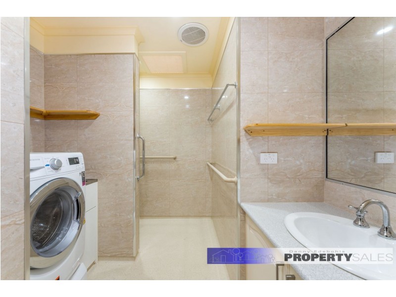 18/15 Burrage Court, Moe VIC 3825