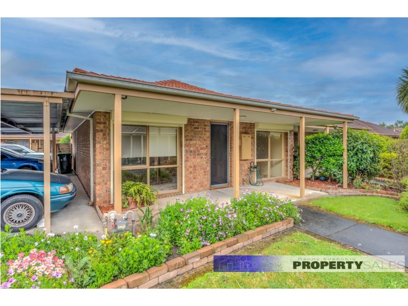 18/15 Burrage Court, Moe VIC 3825