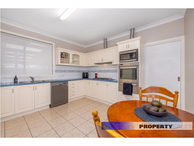22 Anderson Avenue, Yallourn North VIC 3825