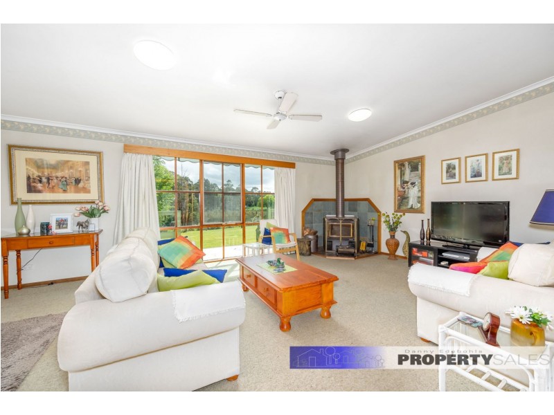 6 St Clair Ct, Rawson VIC 3825