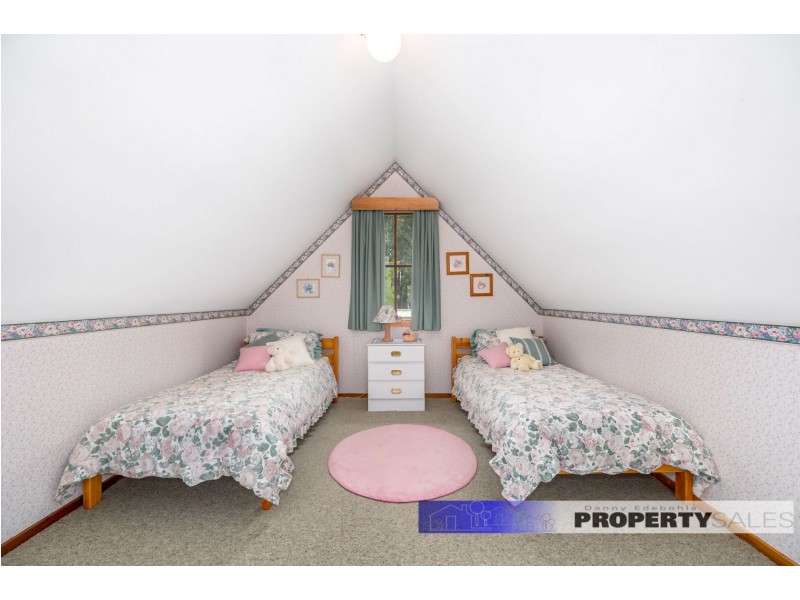 6 St Clair Ct, Rawson VIC 3825