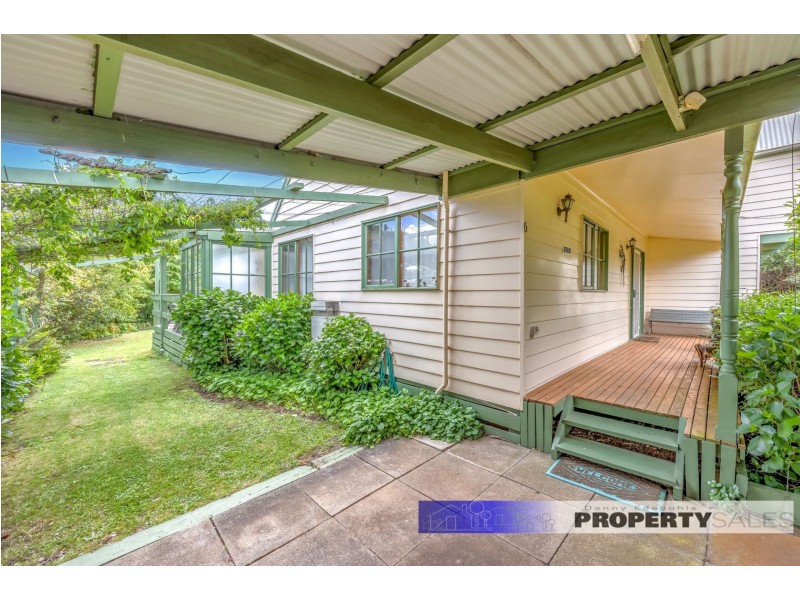 6 St Clair Ct, Rawson VIC 3825