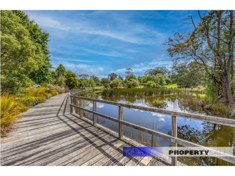 6 St Clair Ct, Rawson VIC 3825