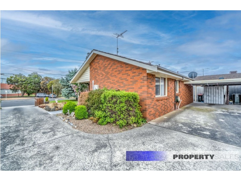 1/20 Ollerton Avenue, Newborough VIC 3825