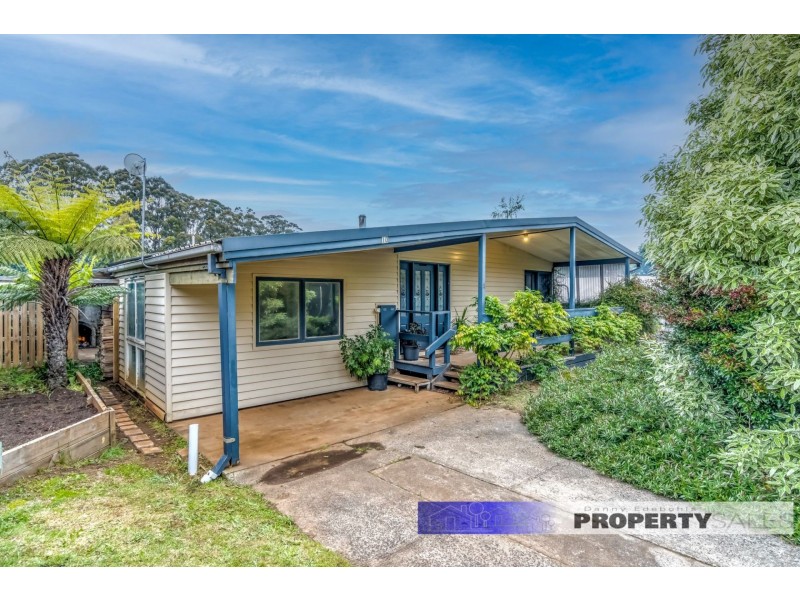 10 St Gwinear Court, Rawson VIC 3825