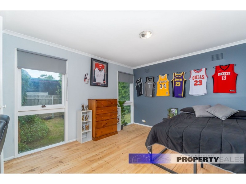 10 St Gwinear Court, Rawson VIC 3825