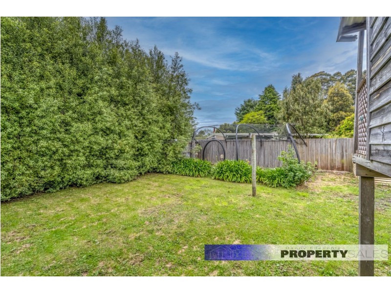 10 St Gwinear Court, Rawson VIC 3825