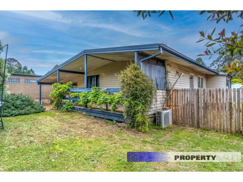 10 St Gwinear Court, Rawson VIC 3825