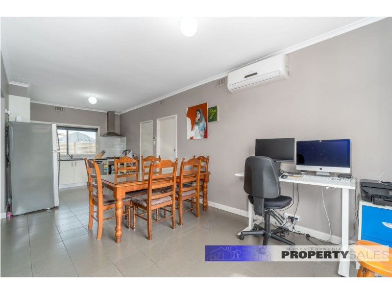 20 Victoria Street, Moe VIC 3825