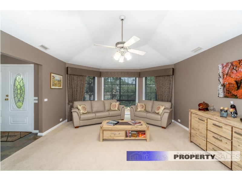 11 Shelton Street, Newborough VIC 3825