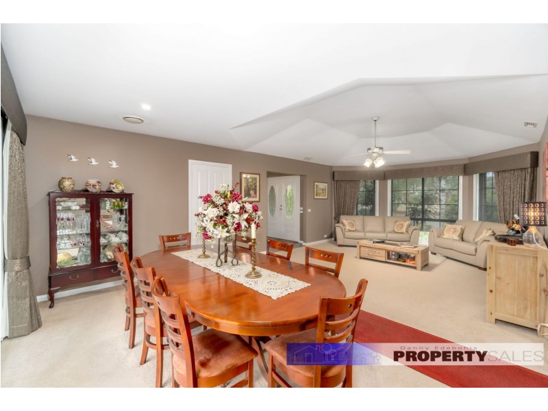 11 Shelton Street, Newborough VIC 3825