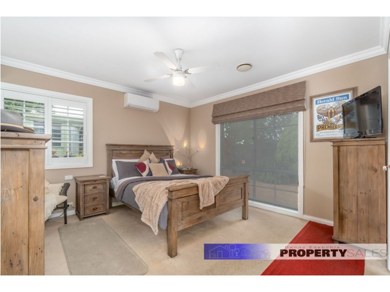 11 Shelton Street, Newborough VIC 3825