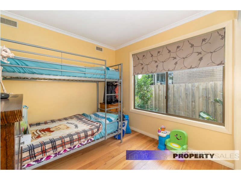 19 Chamberlain Road, Newborough VIC 3825