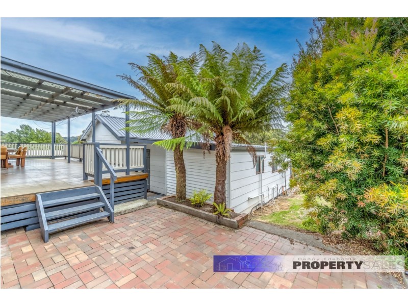 19 Chamberlain Road, Newborough VIC 3825