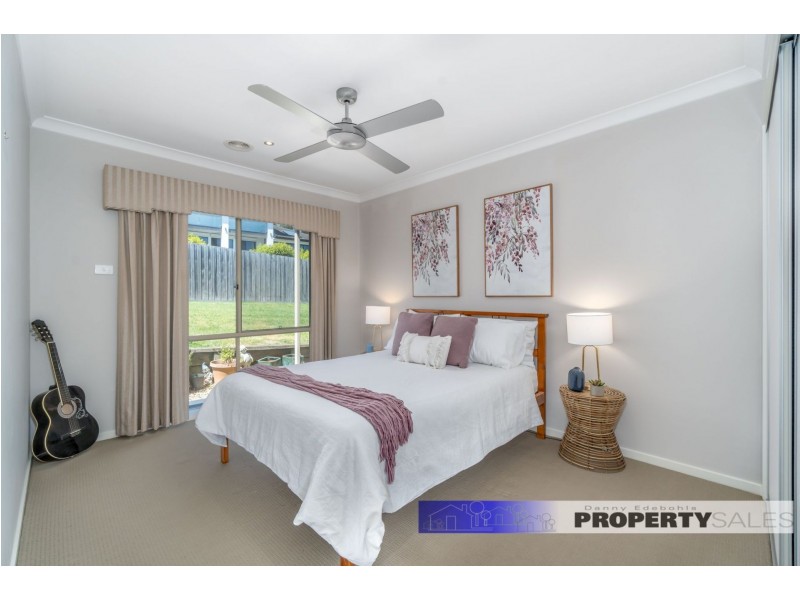 5 Sharnee Court, Moe VIC 3825