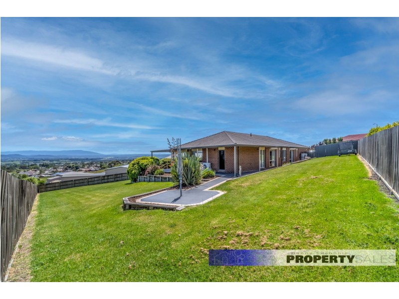 5 Sharnee Court, Moe VIC 3825