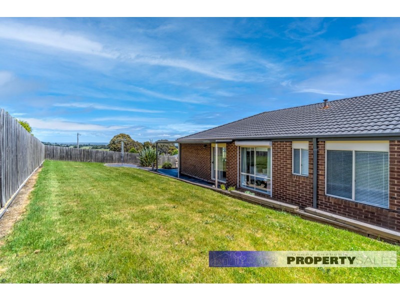 5 Sharnee Court, Moe VIC 3825
