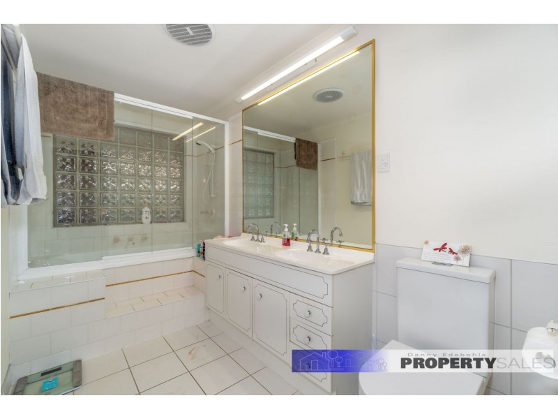 106 Southwell Avenue, Newborough VIC 3825