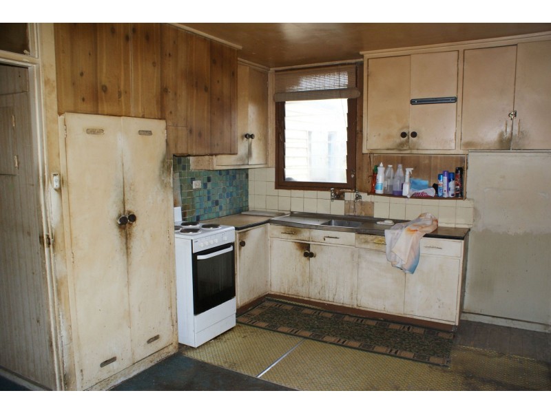 45 Western Avenue, Newborough VIC 3825