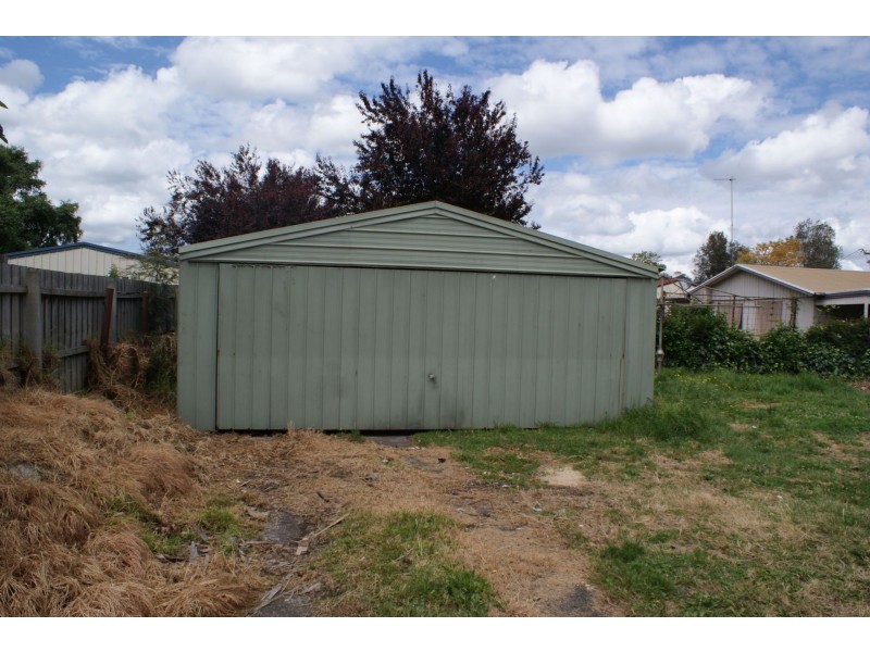 45 Western Avenue, Newborough VIC 3825