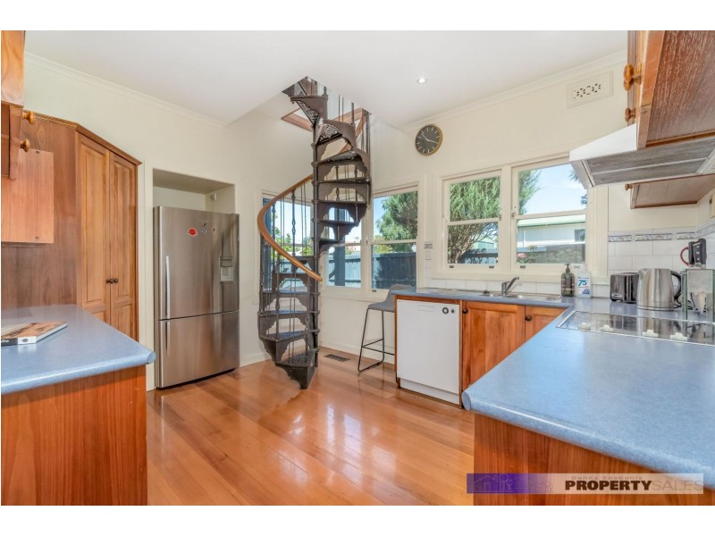18 March Street, Newborough VIC 3825