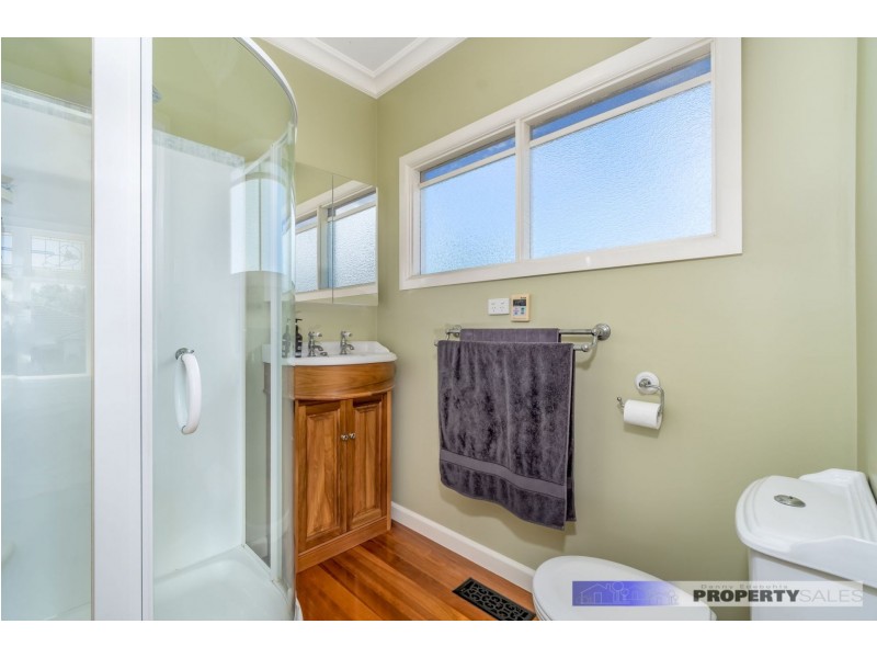 18 March Street, Newborough VIC 3825