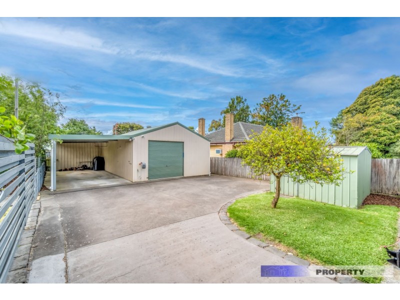 18 March Street, Newborough VIC 3825