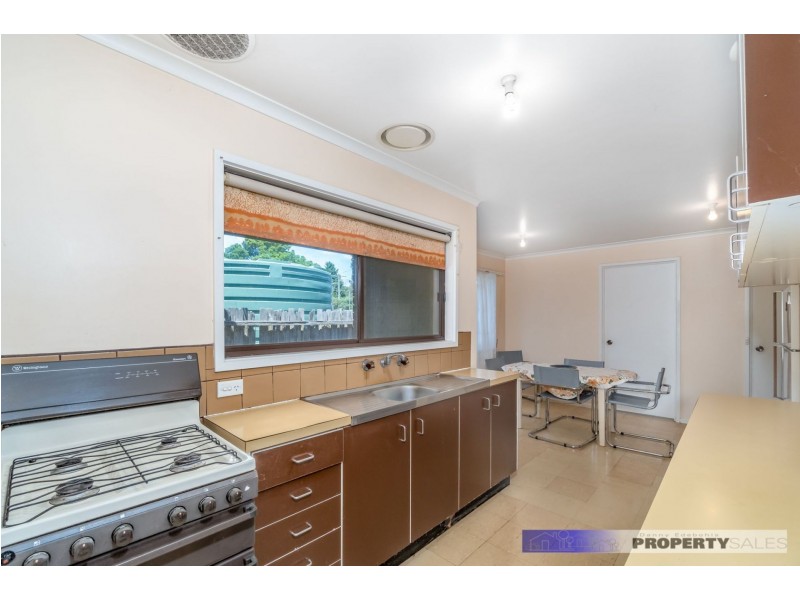 43 School Road, Erica VIC 3825