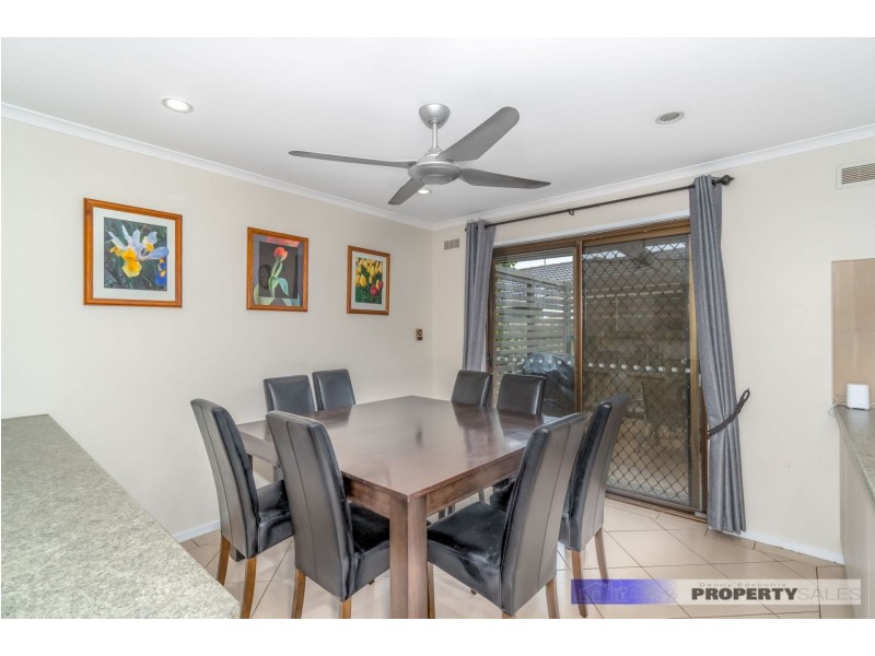 42 Ollerton Avenue, Newborough VIC 3825