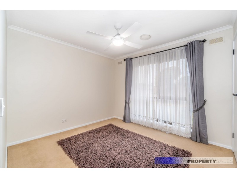 42 Ollerton Avenue, Newborough VIC 3825