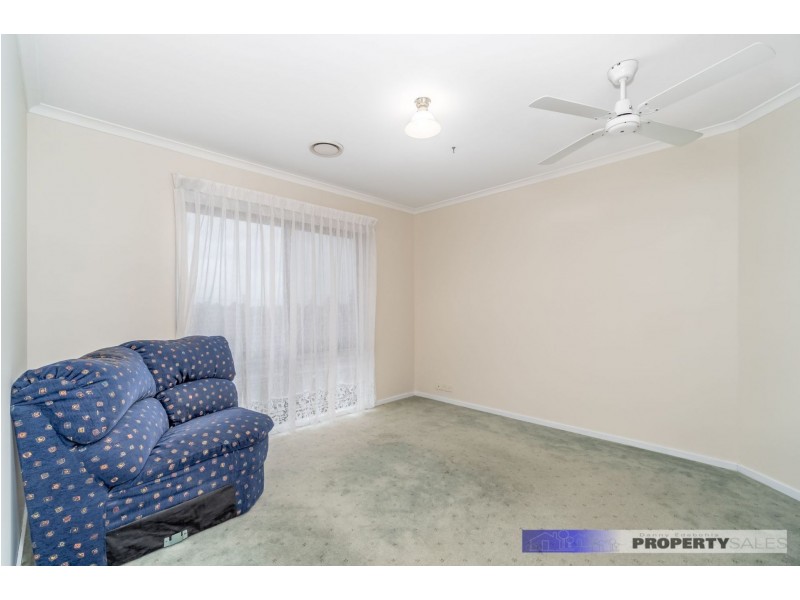 42 Ollerton Avenue, Newborough VIC 3825