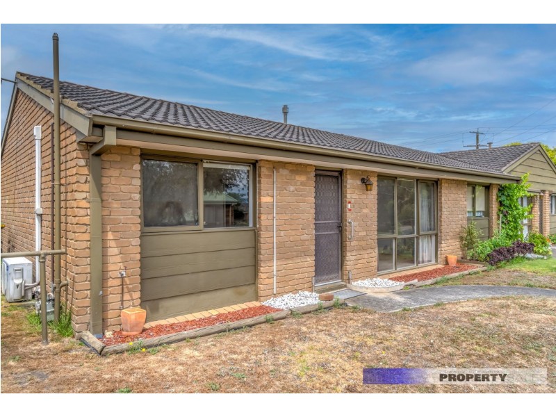 17/14-18 Bell Street, Moe VIC 3825