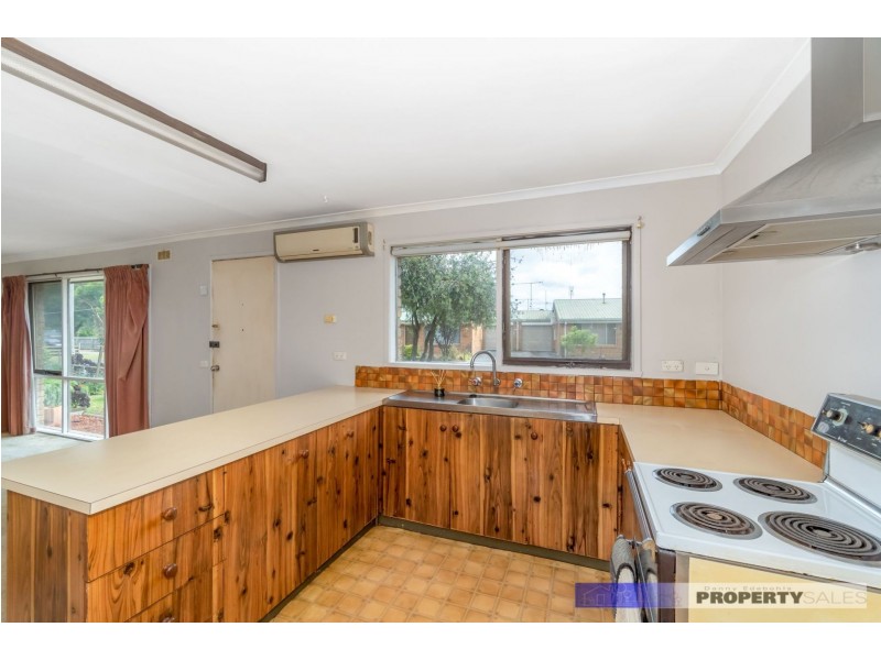 17/14-18 Bell Street, Moe VIC 3825