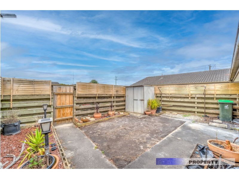 17/14-18 Bell Street, Moe VIC 3825