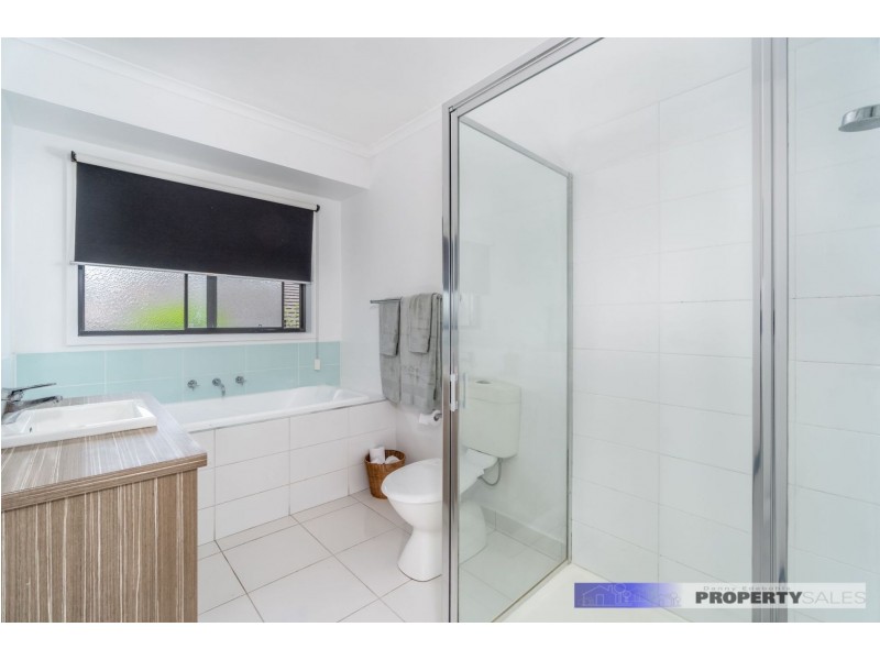 41 Canterbury Way, Churchill VIC 3842