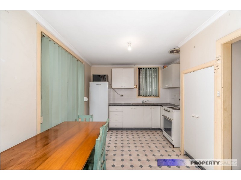 18 Retford Street, Newborough VIC 3825