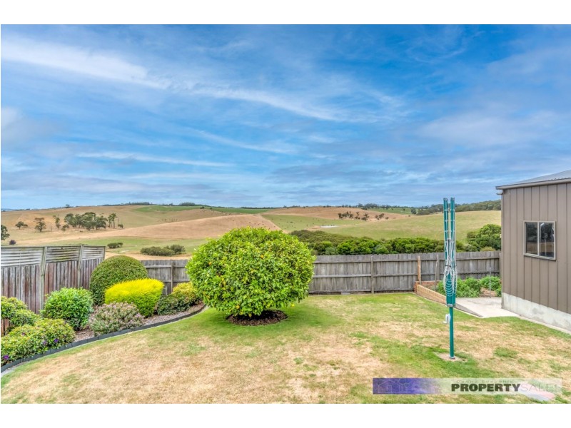 80 Torres Street, Newborough VIC 3825