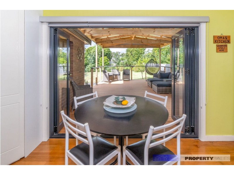 8 Tasman Street, Newborough VIC 3825