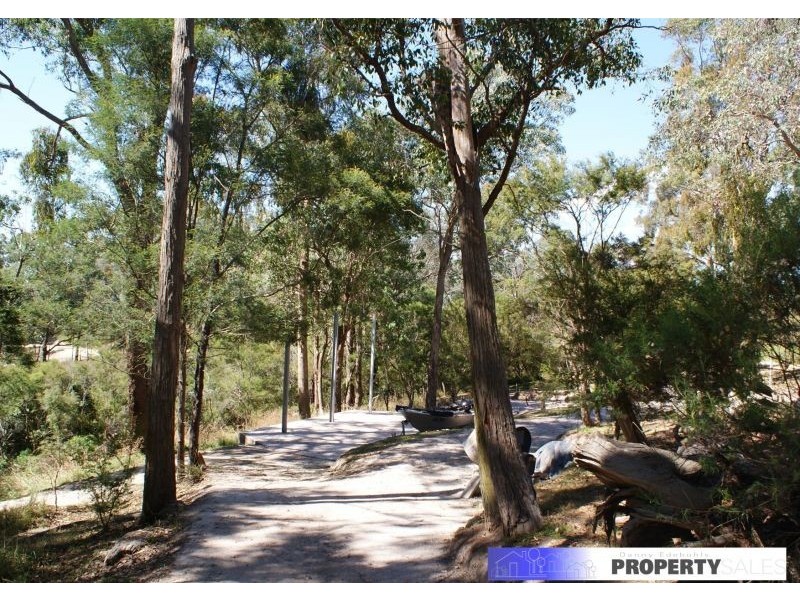 55 Bradys Road, Tyers VIC 3844