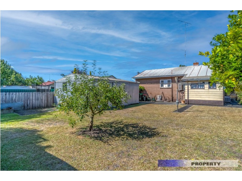18 Parer Avenue, Moe VIC 3825