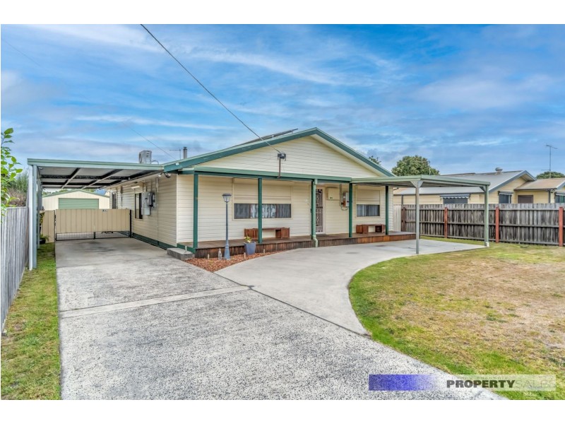 19 Thoresby Street, Newborough VIC 3825