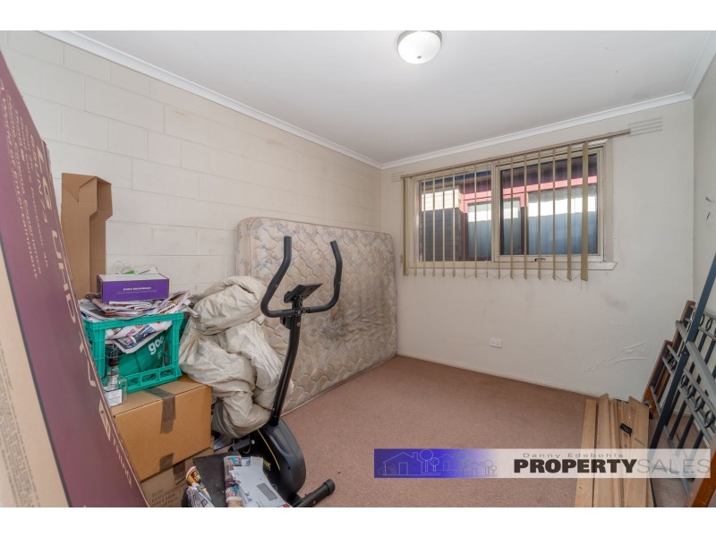 4/3 Linton Avenue, Moe VIC 3825