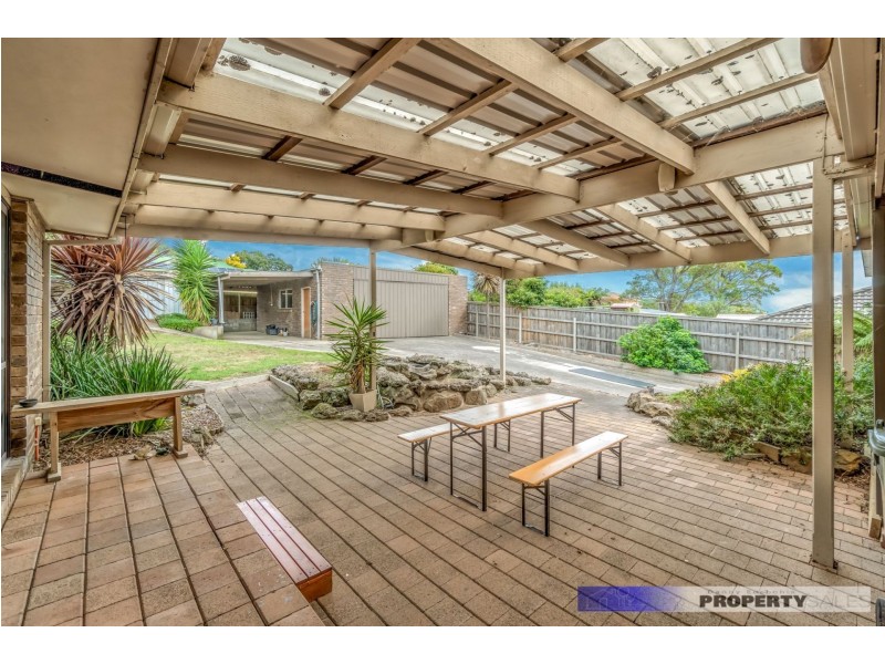 26 Scorpio Drive, Moe VIC 3825