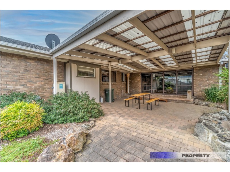 26 Scorpio Drive, Moe VIC 3825